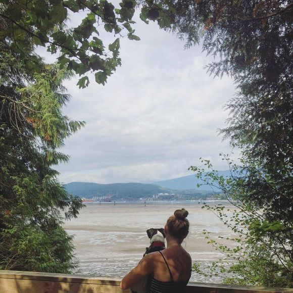 Meet your Posher, Hayley - Picture 1 of 1